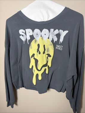 Spooky Smiley World Graphic Cropped Sweatshirt - Gray & Yellow